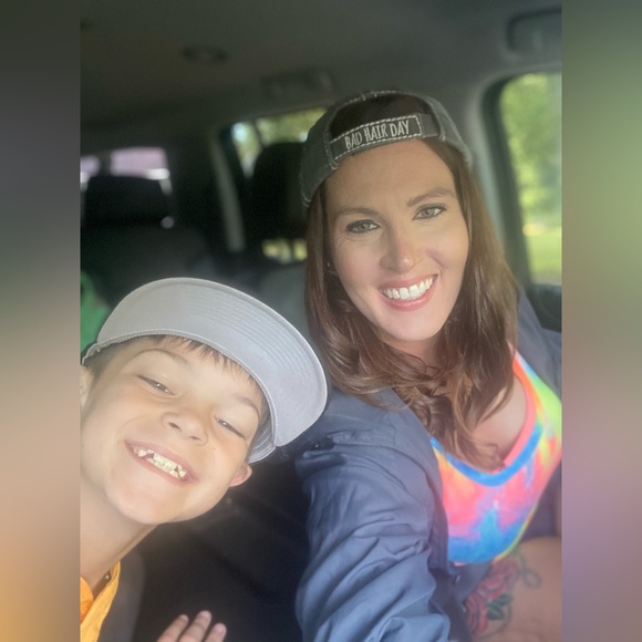 Meet your Posher, Stephanie - Picture 11 of 12